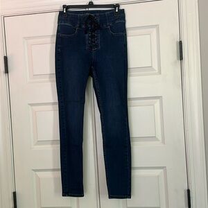 Free People jeans size 28. Corset style skinny legs